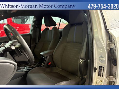 Used 2021 Toyota Corolla SE w/ Carpet Mat Package (TMS) image 9