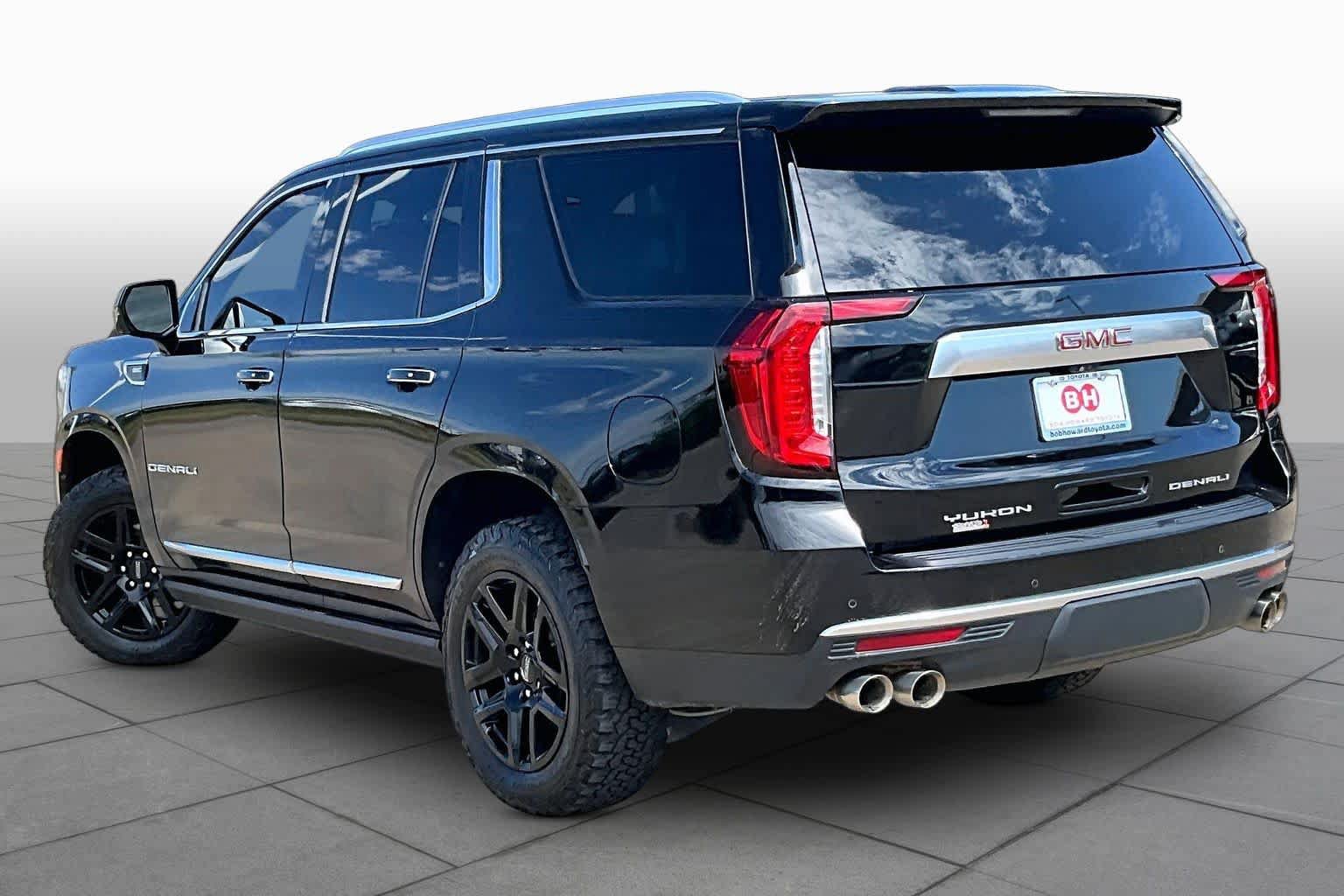 Used 2021 GMC Yukon Denali w/ Denali Ultimate Package AWD/4WD image 11