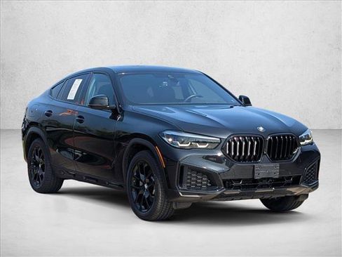 Certified 2023 BMW X6 xDrive40i w/ Premium Package AWD/4WD image 3