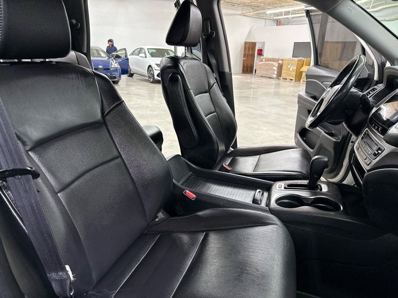 Used 2017 Honda Pilot EX-L image 12