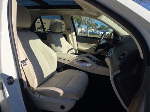 Used 2023 Mercedes-Benz GLE 450 4MATIC w/ AMG Line Exterior image 12