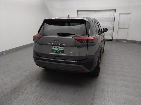 Used 2023 Nissan Rogue SV image 7