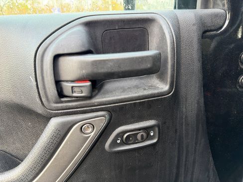 Used 2016 Jeep Wrangler Sport w/ Quick Order Package 24S image 23