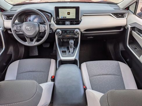 Used 2024 Toyota RAV4 XLE w/ Convenience Package image 18