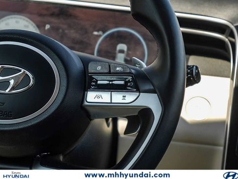Certified 2023 Hyundai Tucson Limited AWD/4WD image 17