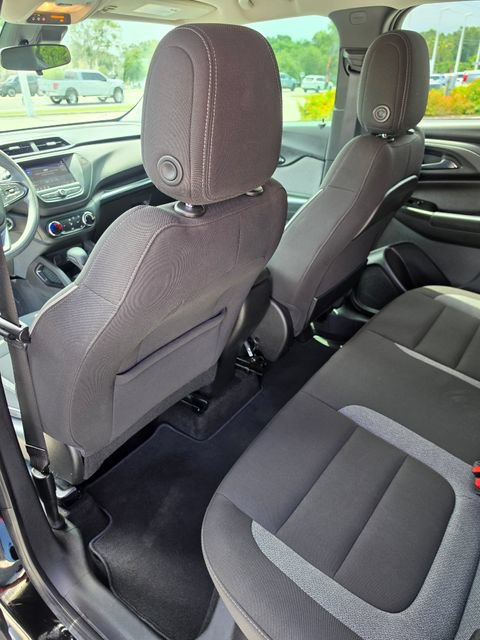 Used 2023 Chevrolet TrailBlazer LT FWD image 18