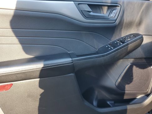 Used 2024 Ford Escape Active image 18