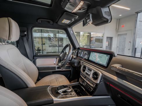 Used 2021 Mercedes-Benz G 550 image 17