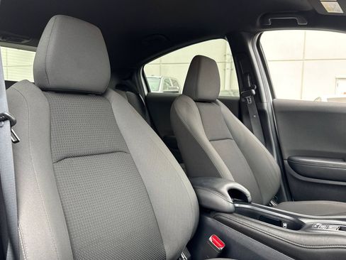 Used 2022 Honda HR-V Sport image 30