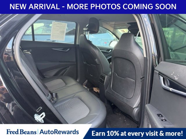 Used 2023 Kia Niro EX w/ EX Cold Weather Package FWD image 10