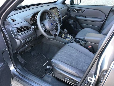 Certified 2025 Subaru Forester Premium w/ Protection Package AWD/4WD image 5