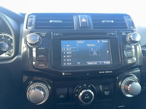 Used 2019 Toyota 4Runner TRD Off-Road Premium AWD/4WD image 19
