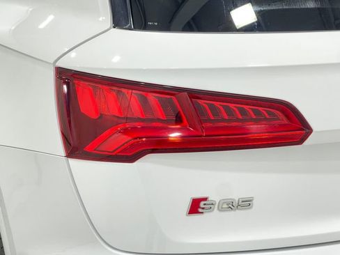Used 2018 Audi SQ5 Premium Plus w/ Navigation Package image 35