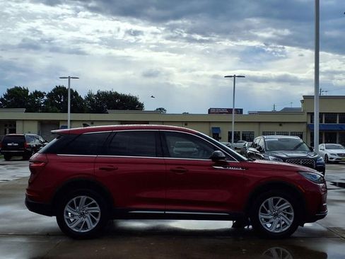Used 2024 Lincoln Corsair FWD image 21