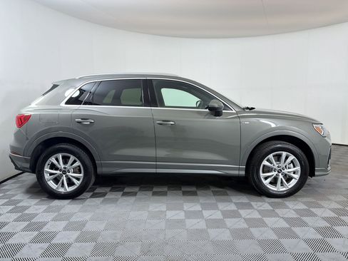 Used 2025 Audi Q3 2.0T Premium w/ Convenience Package image 8