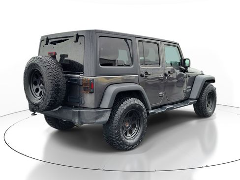Used 2017 Jeep Wrangler Unlimited Sport w/ Quick Order Package 24S AWD/4WD image 4