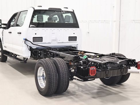 New 2026 Ford F350 XL w/ Snow Plow Prep Package image 6