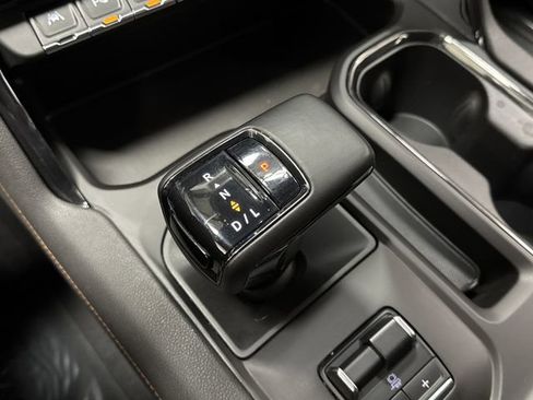 Certified 2023 GMC Sierra 1500 AT4 w/ AT4 Premium Package image 24