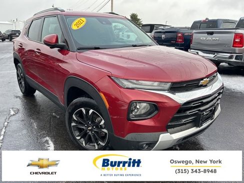 Used 2021 Chevrolet TrailBlazer LT w/ Convenience Package image 1