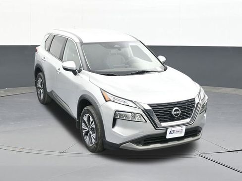 Used 2023 Nissan Rogue SV image 64