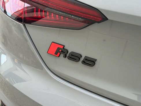 Used 2018 Audi RS 5 w/ Dynamic Plus Package AWD/4WD image 38