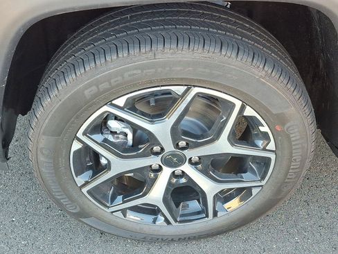 New 2026 Jeep Compass Limited w/ Sun, Sound & Navigation Group image 4