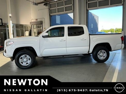Used 2023 Toyota Tacoma 4x4 Double Cab image 22