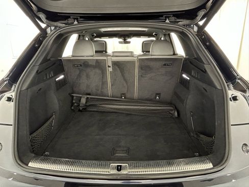 Used 2018 Audi SQ5 Prestige image 36