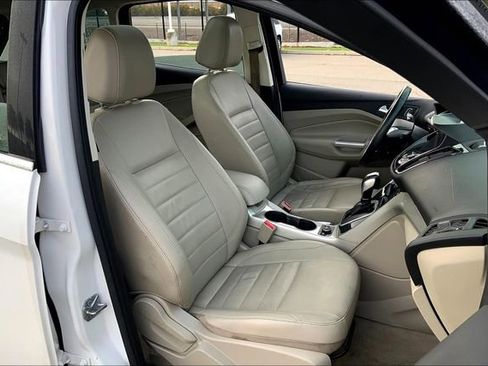 Used 2014 Ford C-MAX Energi SEL w/ Equipment Group 303A image 7