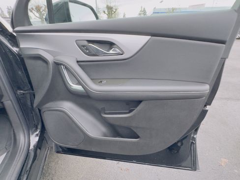 Used 2023 Chevrolet Blazer LT w/ Convenience Package image 9