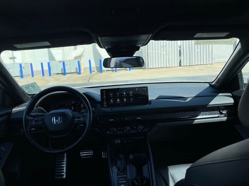 Used 2024 Honda Accord Sport image 5