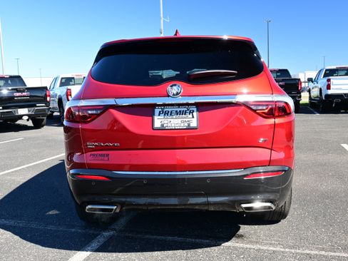 Used 2023 Buick Enclave Essence w/ Experience Buick Package image 9