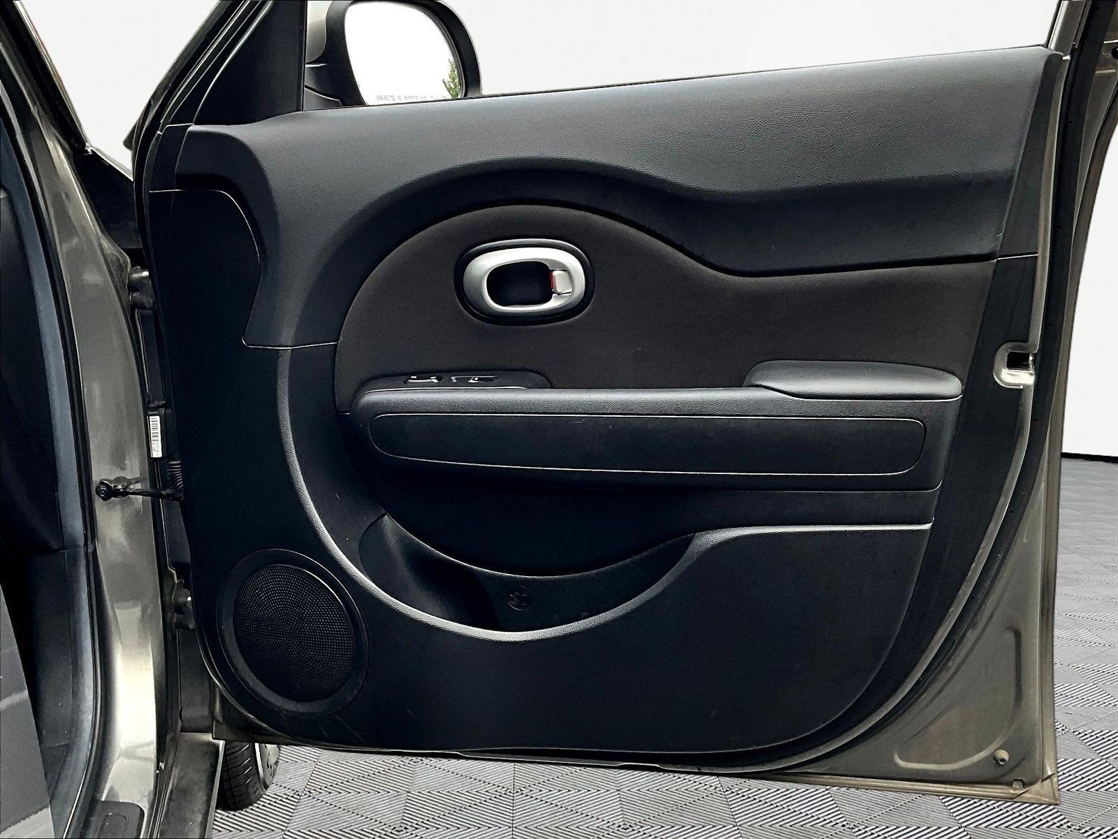 Used 2019 Kia Soul FWD image 27