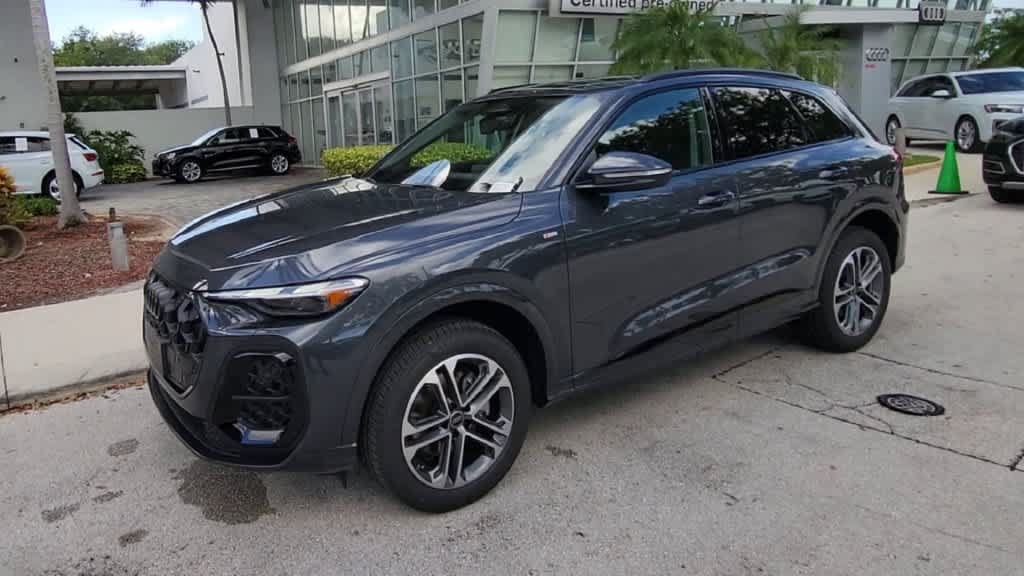 New 2026 Audi Q5 2.0T AWD/4WD image 3
