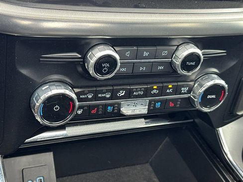 Used 2024 Ford F150 Lariat w/ FX4 Off-Road Package AWD/4WD image 17