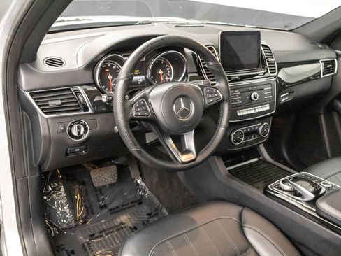 Used 2018 Mercedes-Benz GLS 450 4MATIC image 4