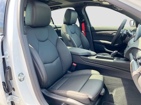 New 2026 Cadillac CT5 V RWD image 35