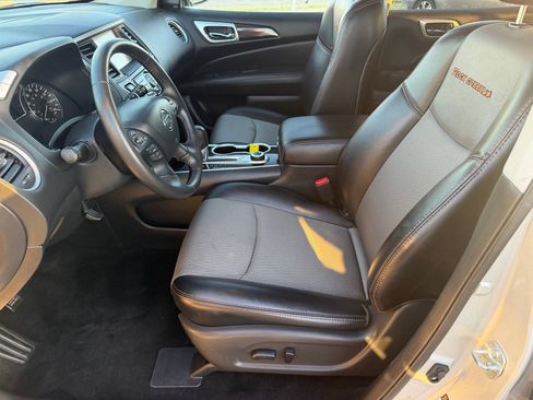 Used 2019 Nissan Pathfinder SV w/ Rock Creek Edition AWD/4WD image 29
