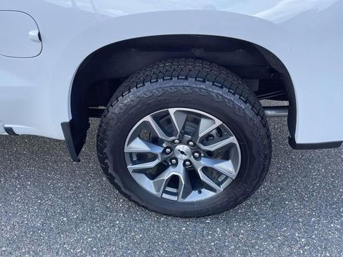 New 2025 Chevrolet Silverado 1500 RST w/ Convenience Package II AWD/4WD image 10
