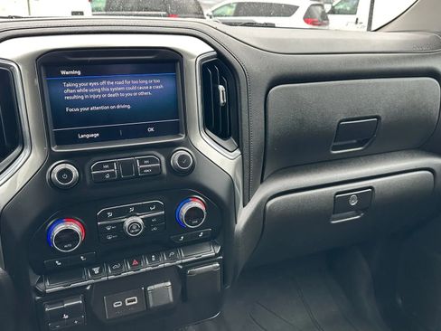 Used 2021 Chevrolet Silverado 2500 LT w/ Fleet Comfort Package image 18
