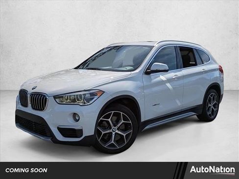 Used 2017 BMW X1 xDrive28i AWD/4WD image 1