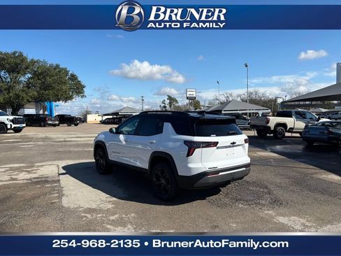 New 2026 Chevrolet Equinox LT w/ Convenience Package II image 7