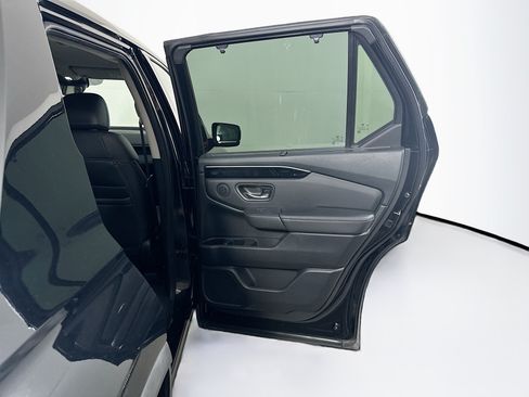 Used 2023 Honda Pilot EX-L image 29