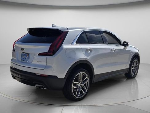 Used 2023 Cadillac XT4 Luxury FWD image 5