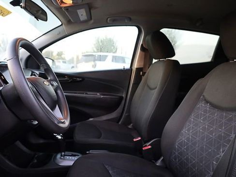 Used 2021 Chevrolet Spark LT w/ Spark Special Edition image 12