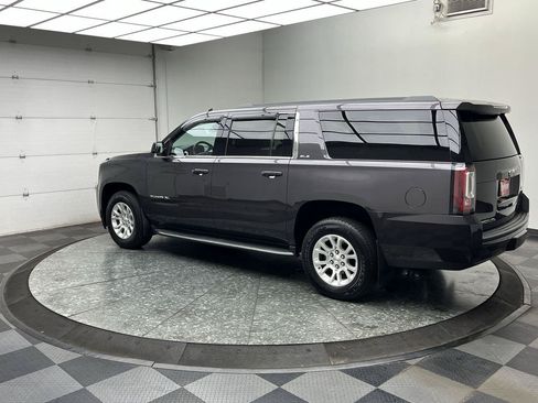 Used 2015 GMC Yukon XL SLE AWD/4WD image 2