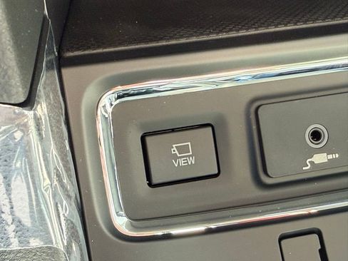 New 2026 Subaru Ascent Limited AWD/4WD image 18