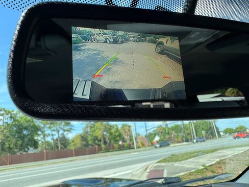 Used 2016 Ford F250 XLT w/ XLT Premium Package image 6