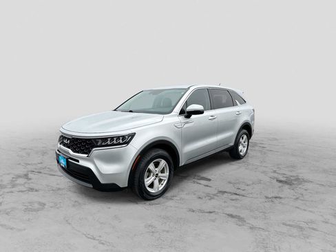 Used 2022 Kia Sorento LX AWD/4WD image 4