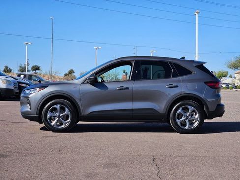 Used 2025 Ford Escape ST-Line image 8